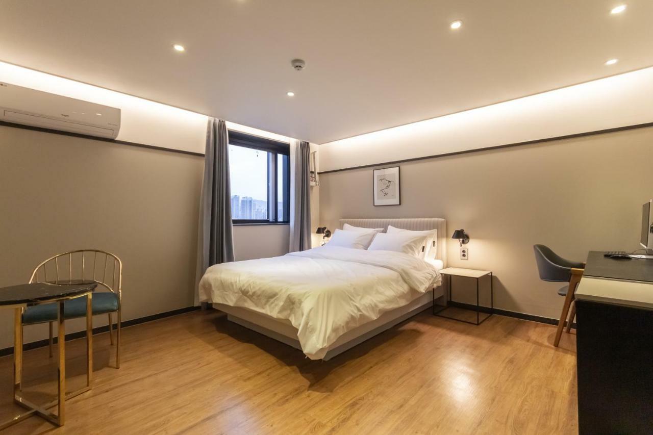 Browndot Hotel Centum Puszan Kültér fotó